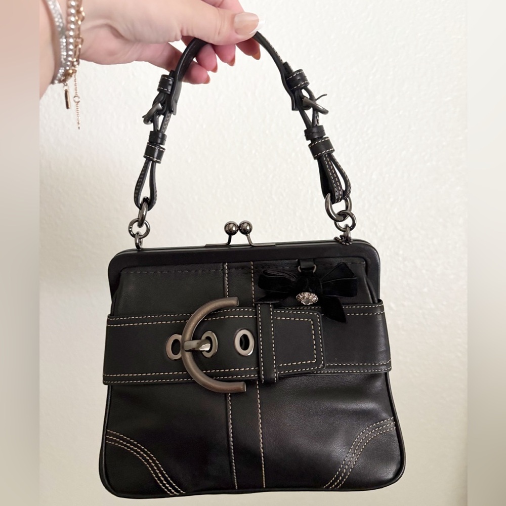 Vintage RARE coach kisslock bag 8A12
